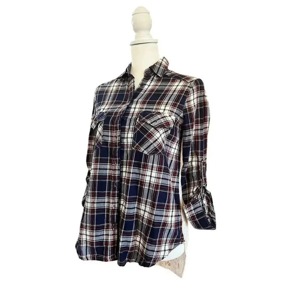 Taylor and Sage casual flannel with lace back plaid front size extra small - Picture 2 of 9